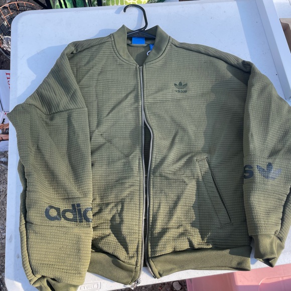 adidas Jackets & Blazers - Zipper Adidas womens olive green jacket
